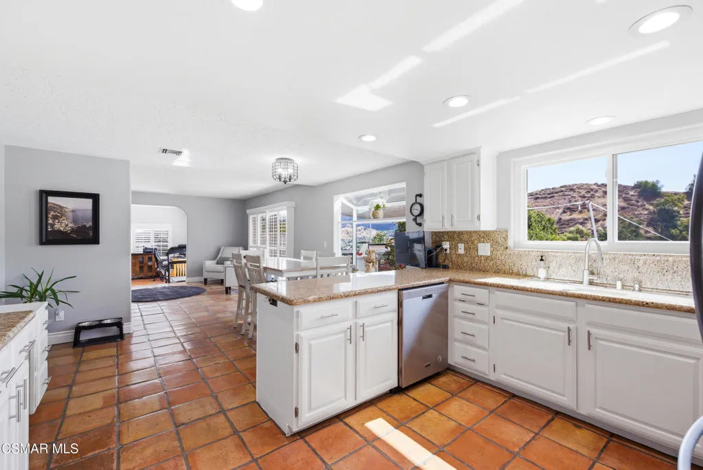 1314 Gonzales Rd Simi Valley-20
