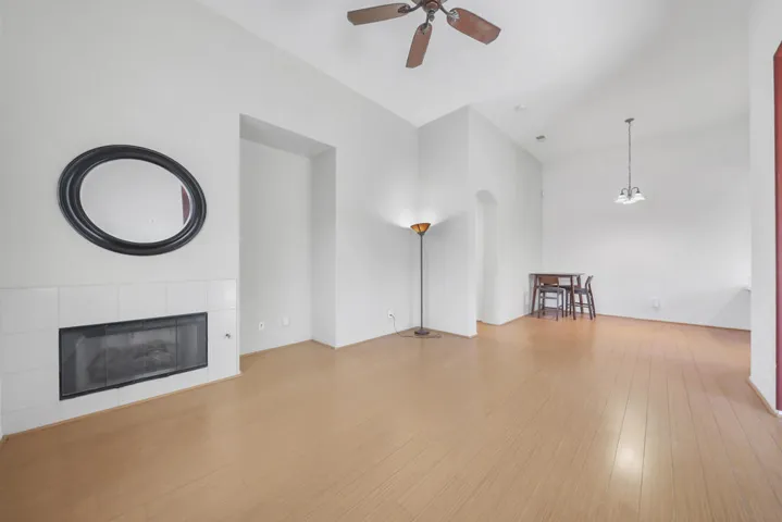 Living / dining area