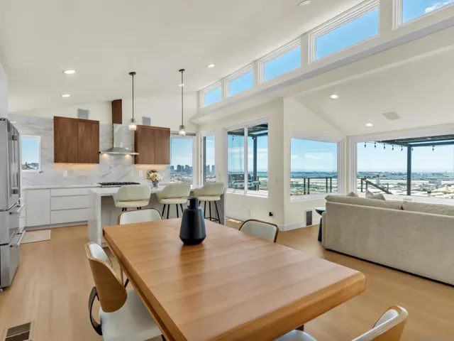3815 Henry Street, San Diego, California 92110