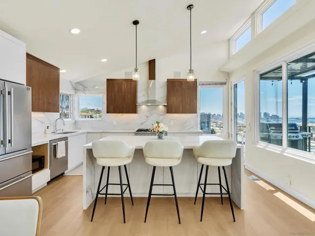 3815 Henry Street, San Diego, California 92110