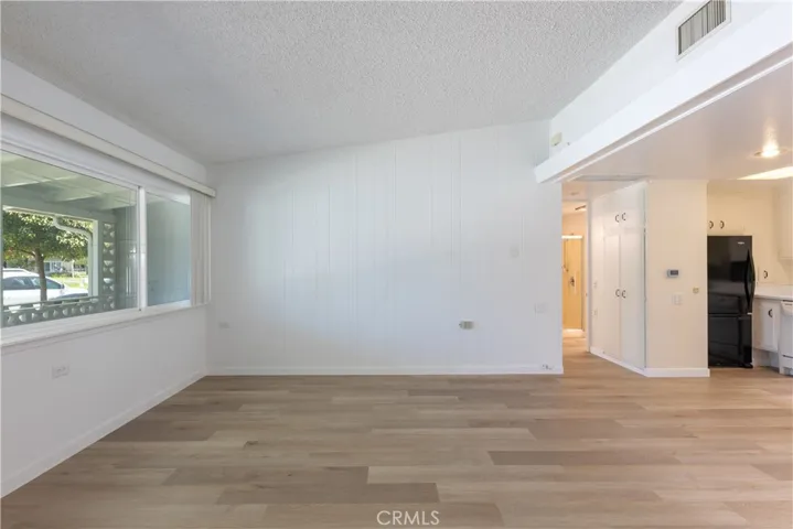 1642 Merion 40k, Seal Beach, California 90740