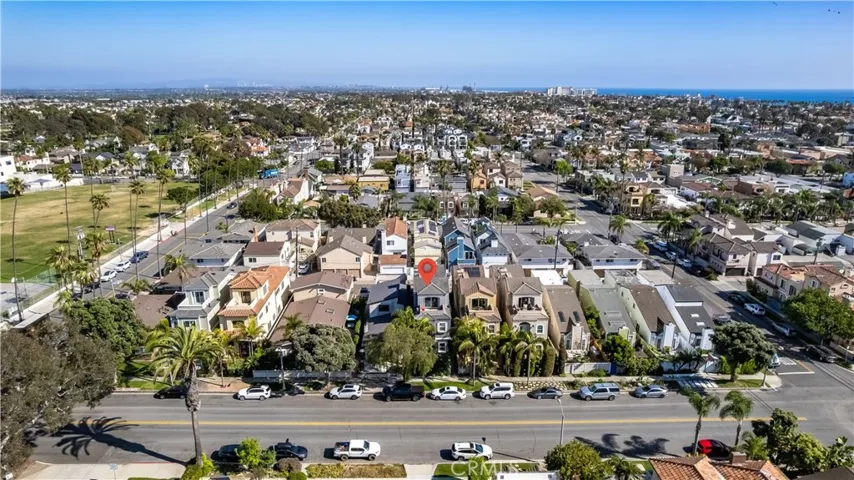 614 16th Street, Huntington Beach, California 92648