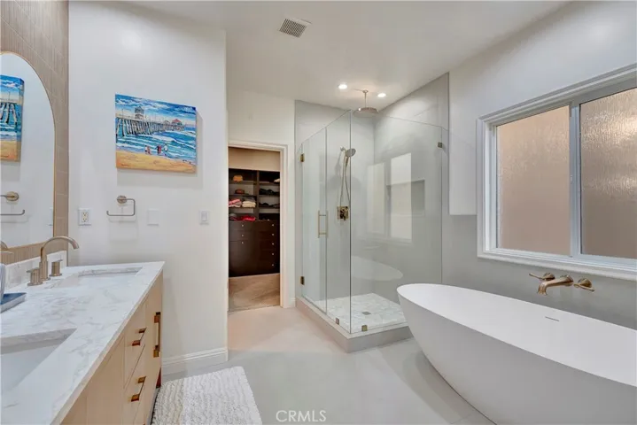 614 16th Street, Huntington Beach, California 92648