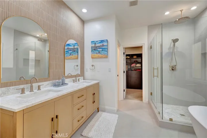 614 16th Street, Huntington Beach, California 92648