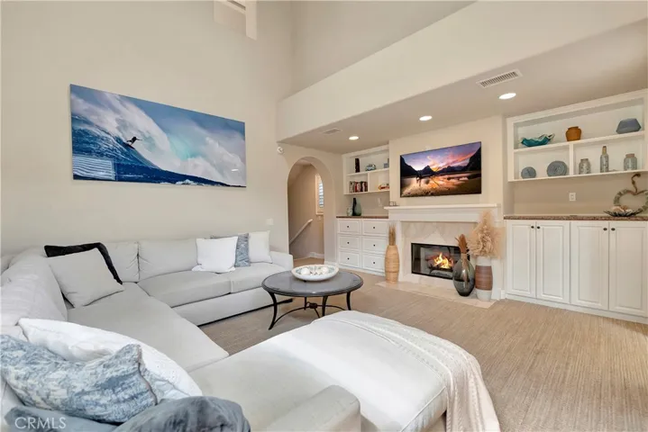 614 16th Street, Huntington Beach, California 92648