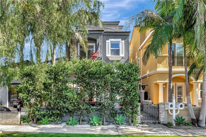 614 16th Street, Huntington Beach, California 92648