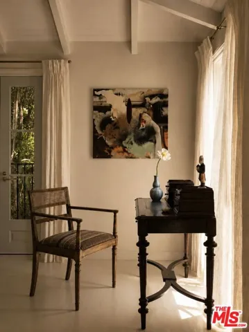 1162 N Wetherly Drive, Los Angeles, California 90069