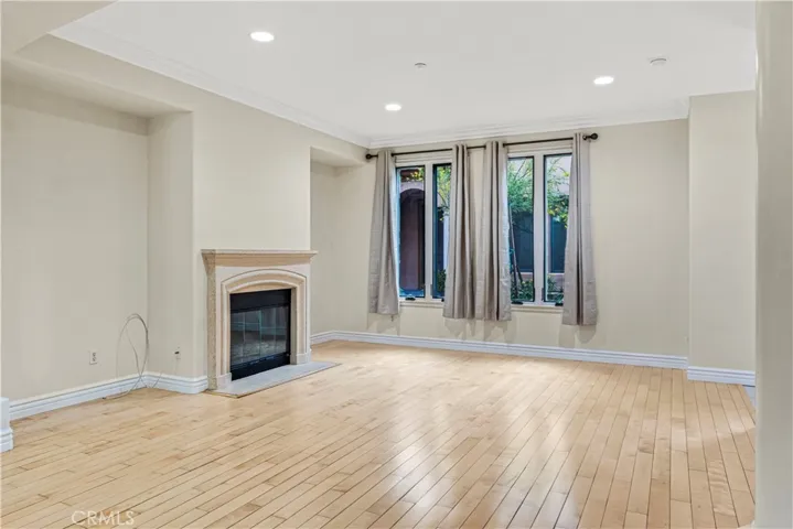 66 N Allen Avenue 3, Pasadena, California 91106