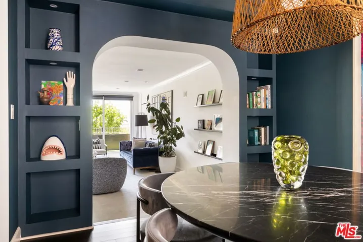 8455 Fountain Avenue 301, West Hollywood, California 90069