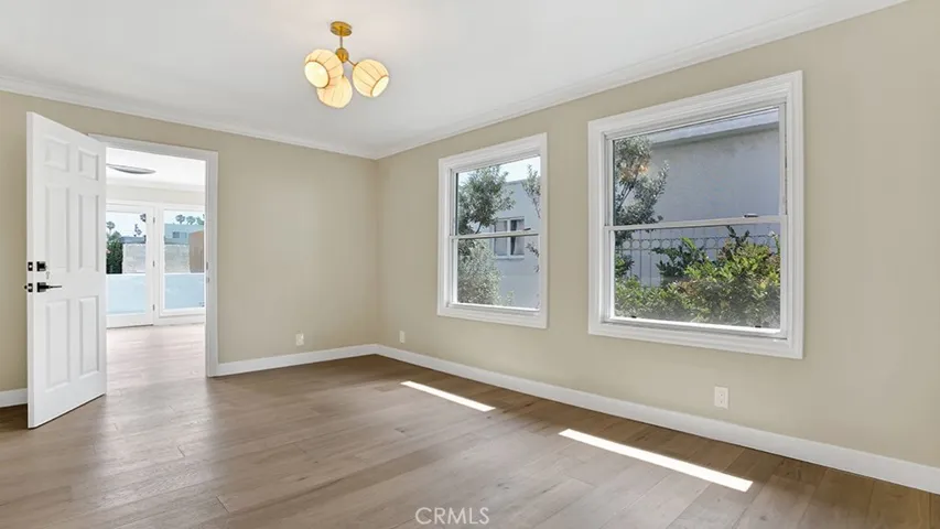 2747 E Ocean Boulevard, Long Beach, California 90803