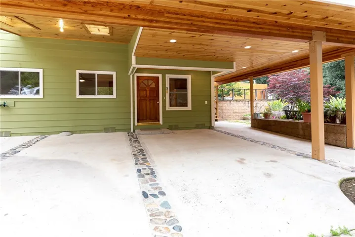 28311 Bond Way, Silverado Canyon, California 92676