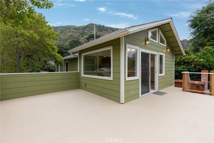 28311 Bond Way, Silverado Canyon, California 92676