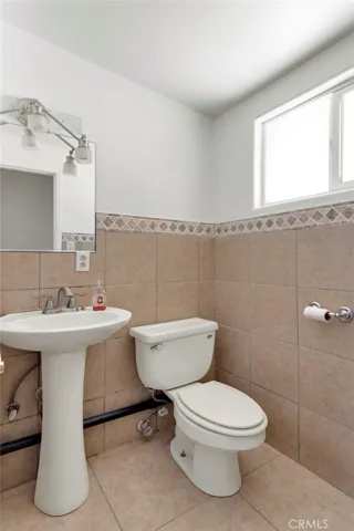 7704 Alston Avenue, Hesperia, California 92345