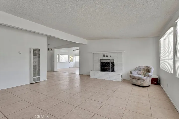 7704 Alston Avenue, Hesperia, California 92345