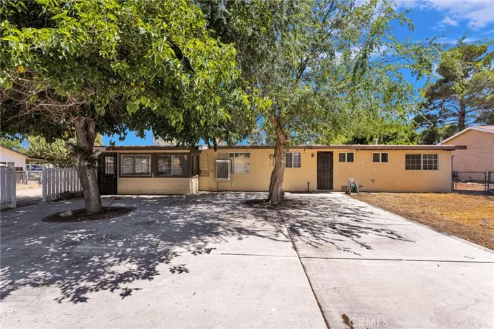 7704 Alston Avenue, Hesperia, California 92345
