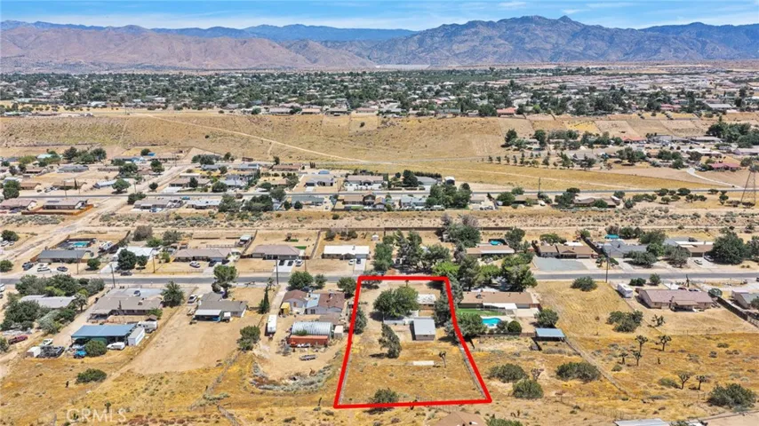 7704 Alston Avenue, Hesperia, California 92345
