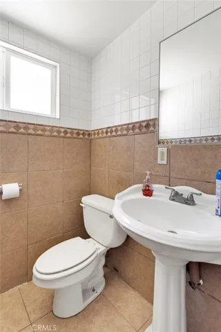 7704 Alston Avenue, Hesperia, California 92345