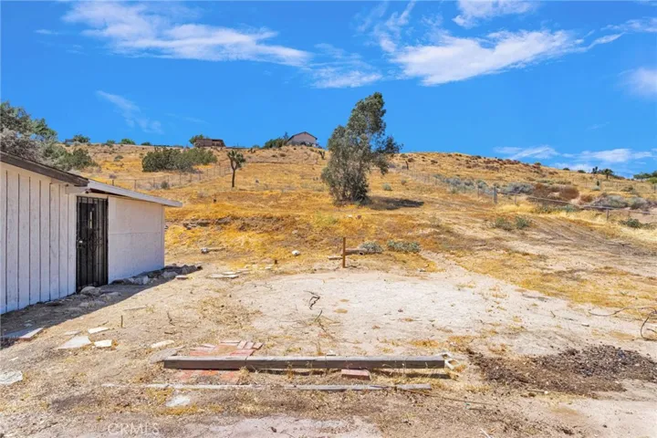 7704 Alston Avenue, Hesperia, California 92345