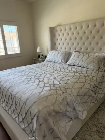 80 Almador, Irvine, California 92614