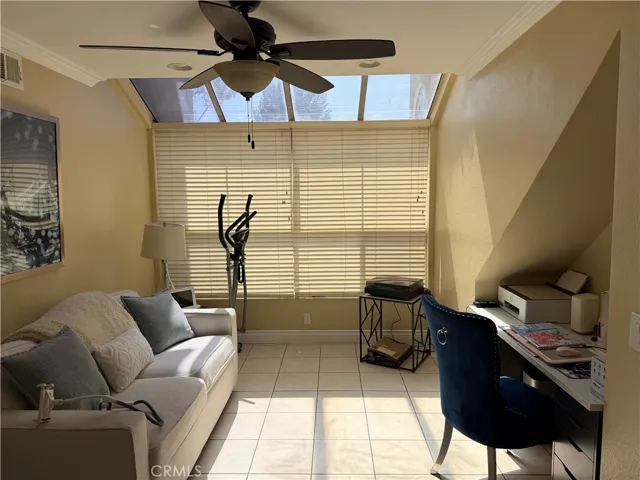 80 Almador, Irvine, California 92614