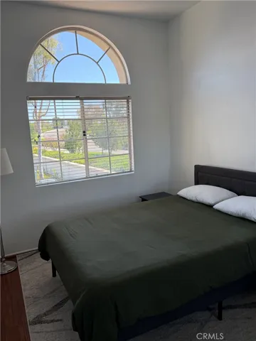 80 Almador, Irvine, California 92614