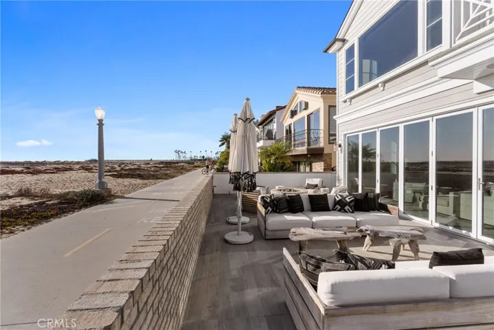 1215 E Balboa, Newport Beach, California 92661
