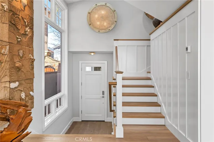 1215 E Balboa, Newport Beach, California 92661