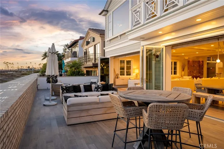 1215 E Balboa, Newport Beach, California 92661