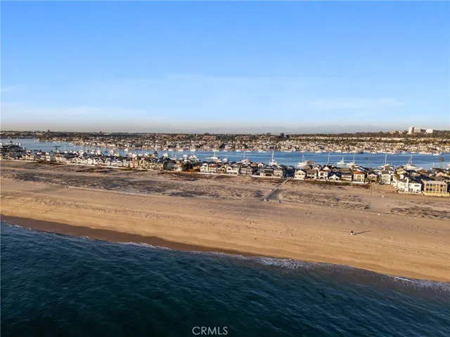 1215 E Balboa, Newport Beach, California 92661