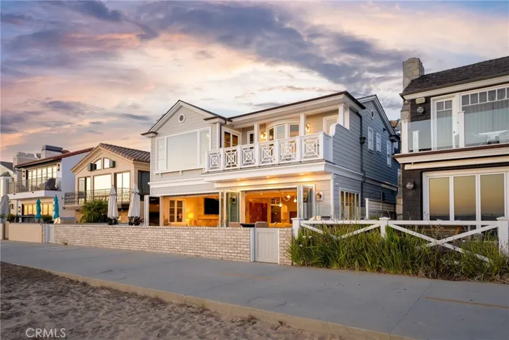 1215 E Balboa, Newport Beach, California 92661