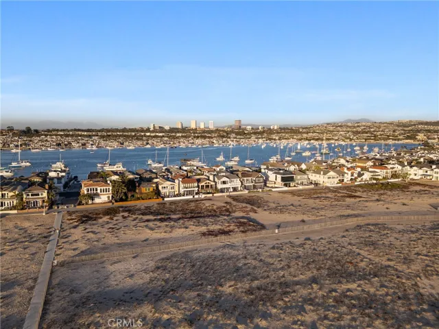 1215 E Balboa, Newport Beach, California 92661