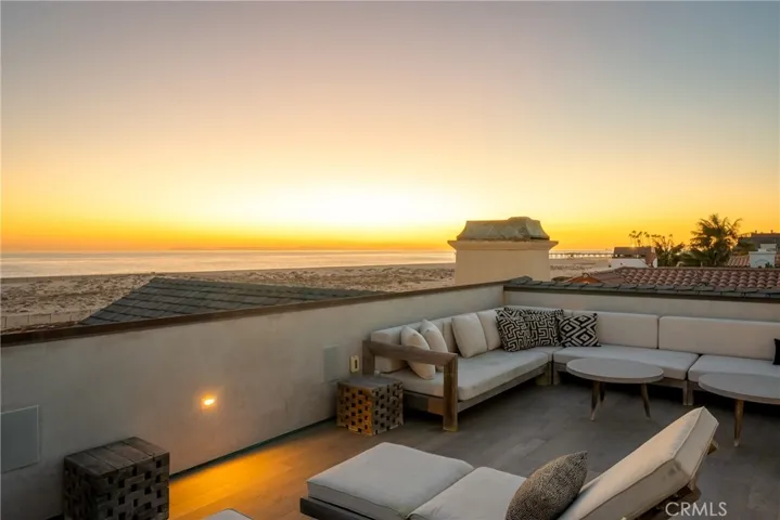 1215 E Balboa, Newport Beach, California 92661
