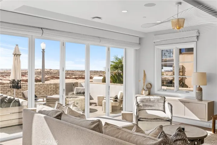 1215 E Balboa, Newport Beach, California 92661