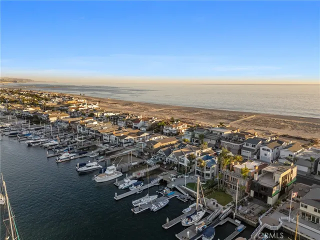 1215 E Balboa, Newport Beach, California 92661