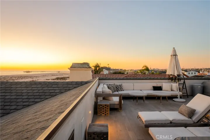 1215 E Balboa, Newport Beach, California 92661