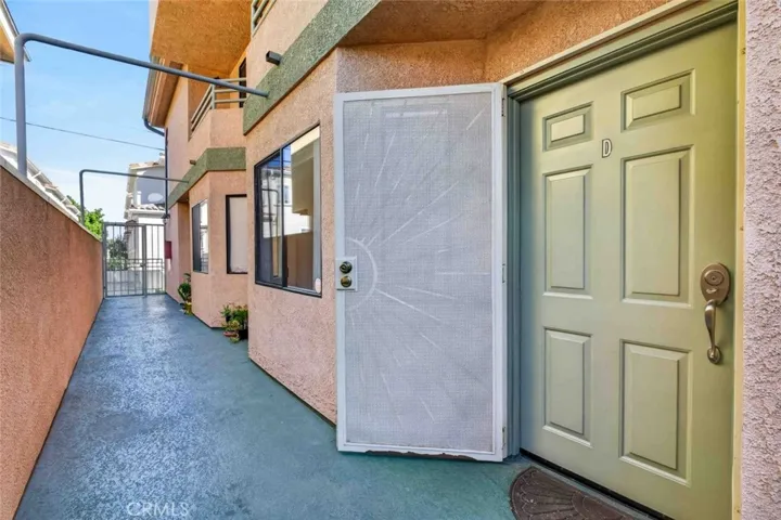 722 E Orange Grove Avenue D, Burbank, California 91501 — photo 5