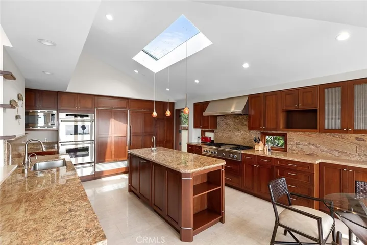 1119 Emerald Bay, Laguna Beach, California 92651