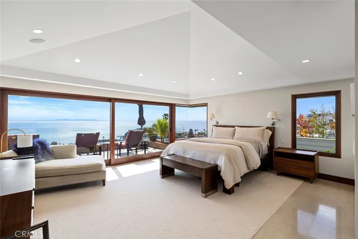 1119 Emerald Bay, Laguna Beach, California 92651