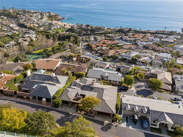 1119 Emerald Bay, Laguna Beach, California 92651