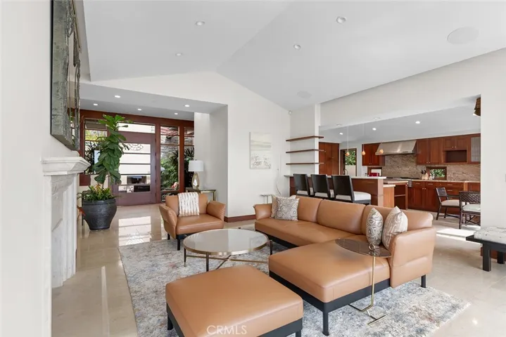 1119 Emerald Bay, Laguna Beach, California 92651