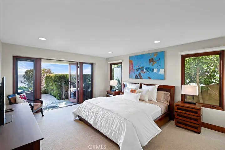 1119 Emerald Bay, Laguna Beach, California 92651