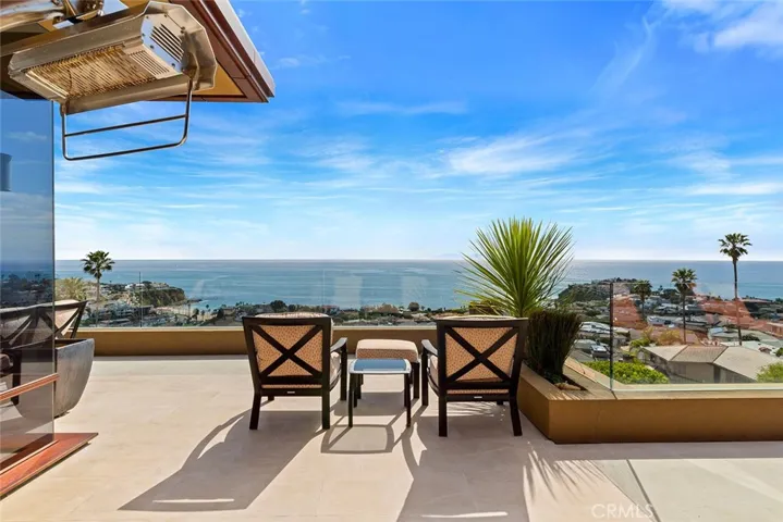 1119 Emerald Bay, Laguna Beach, California 92651