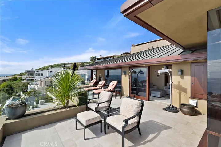 1119 Emerald Bay, Laguna Beach, California 92651