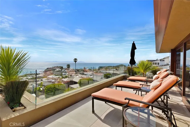 1119 Emerald Bay, Laguna Beach, California 92651