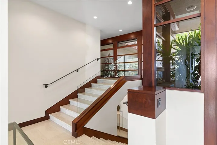 1119 Emerald Bay, Laguna Beach, California 92651