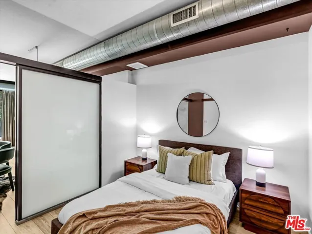 1111 S Grand Avenue 412, Los Angeles, California 90015
