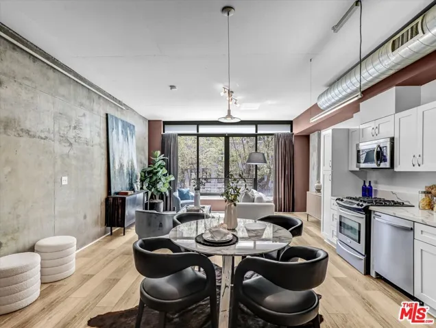 1111 S Grand Avenue 412, Los Angeles, California 90015