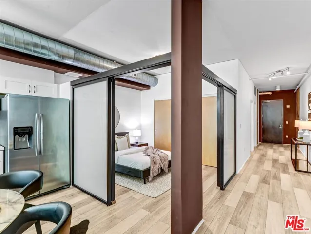1111 S Grand Avenue 412, Los Angeles, California 90015