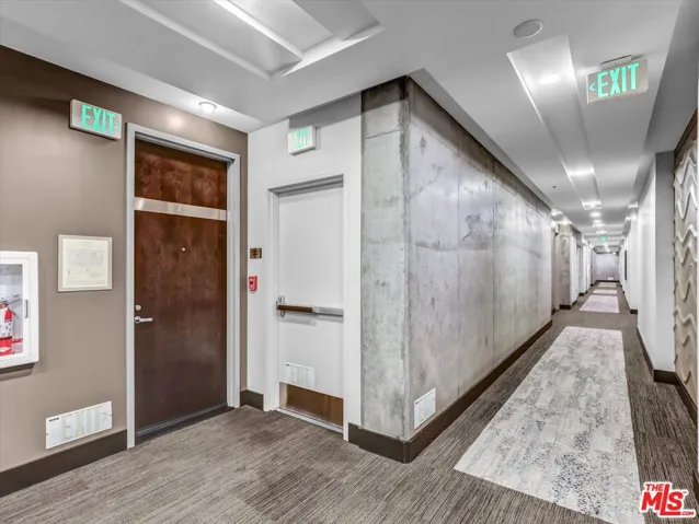 1111 S Grand Avenue 412, Los Angeles, California 90015