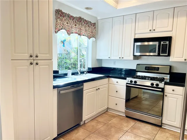 28084 Saint Kitts, Mission Viejo, California 92692